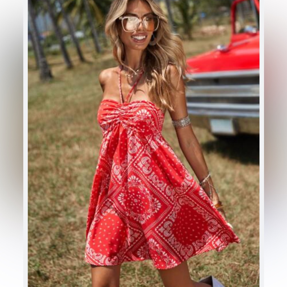 SHEIN VCAY Paisley Scarf Print Ruched Bust Tie Backless Halter Dress
